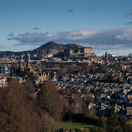 Holiday Inn Express Edinburgh City West By Ihg-3